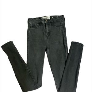 Hollister High-Waisted Black Skinny Jeans